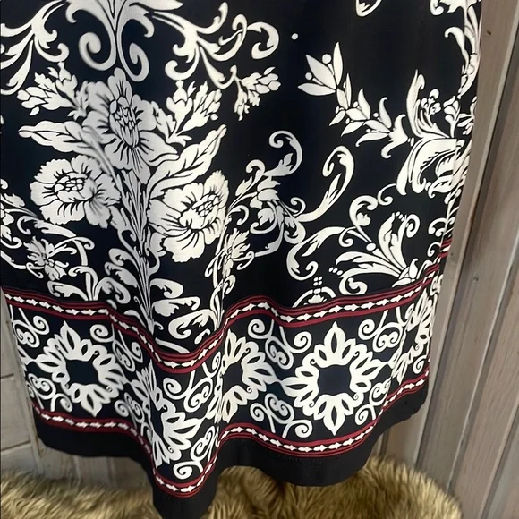 White House Black Market Black and White Sheath Dress with Cowl Neck - Picture 5 of 5